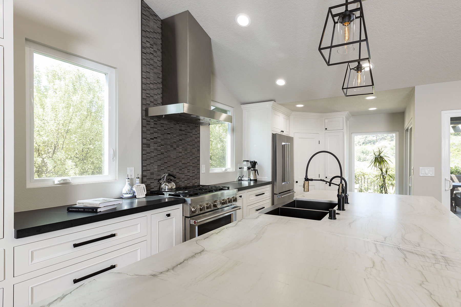 Luce Di Luna kitchen island close up