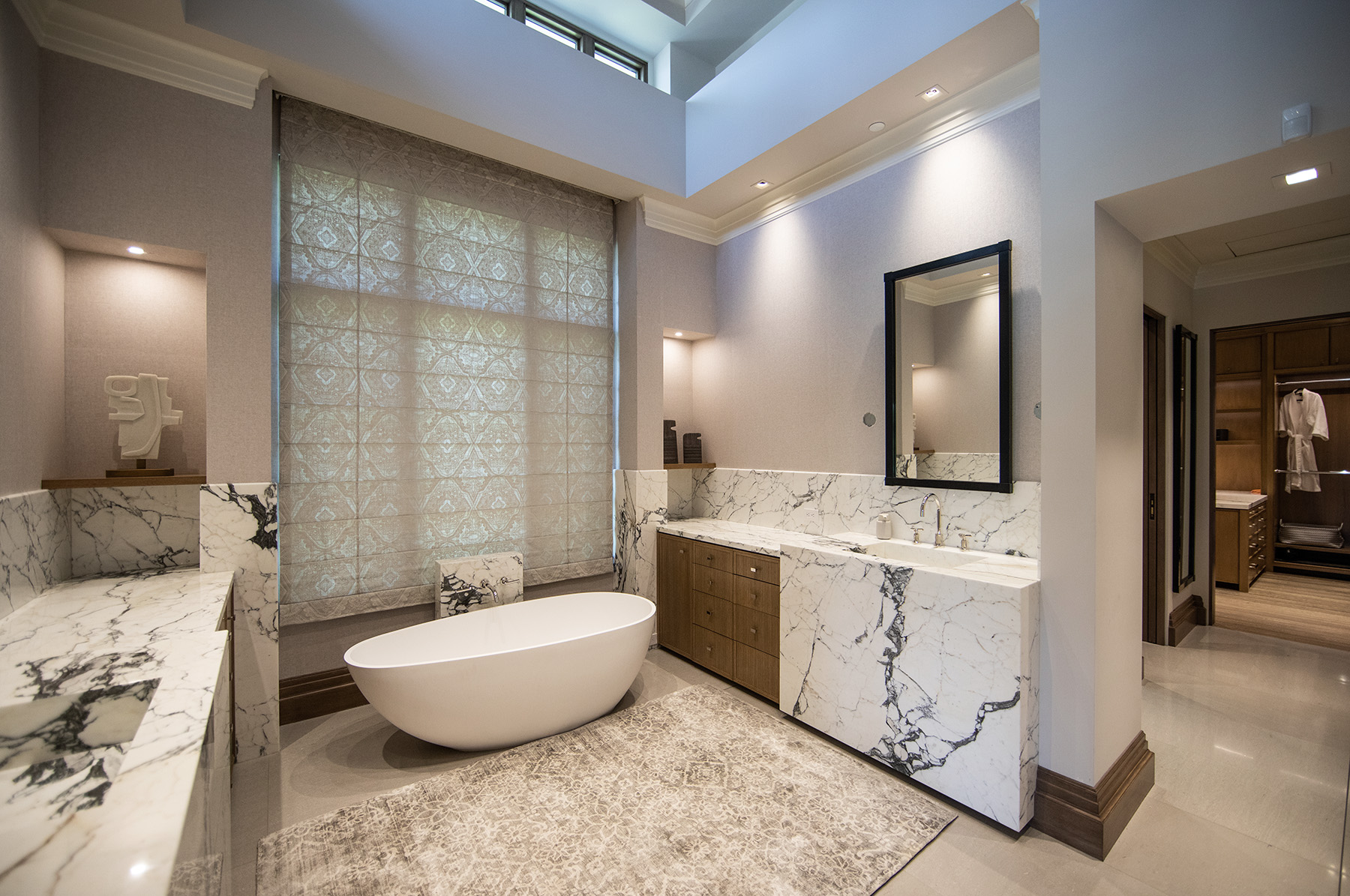 Statuarietto installed on bathroom countertops