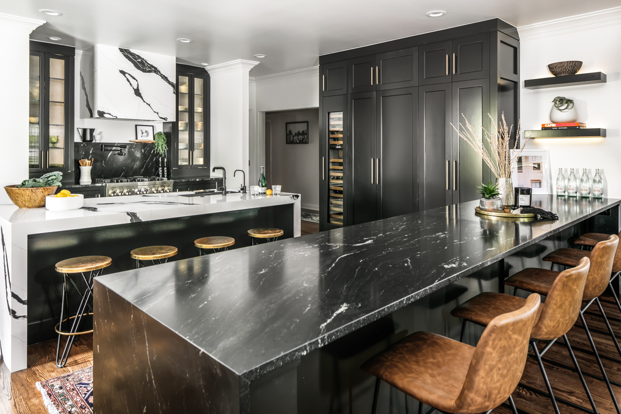 Unique Calacatta Black in luxury kitchen