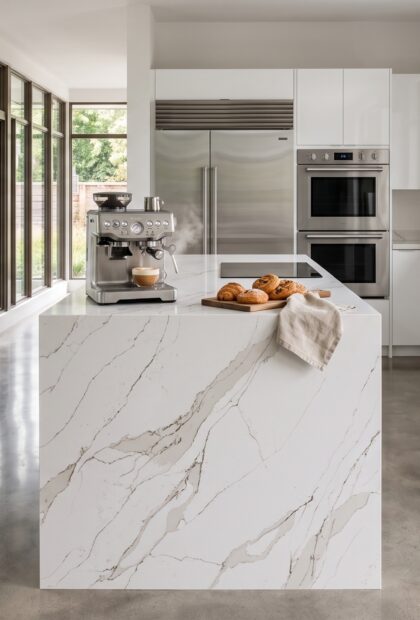 Unique Calacatta Gold