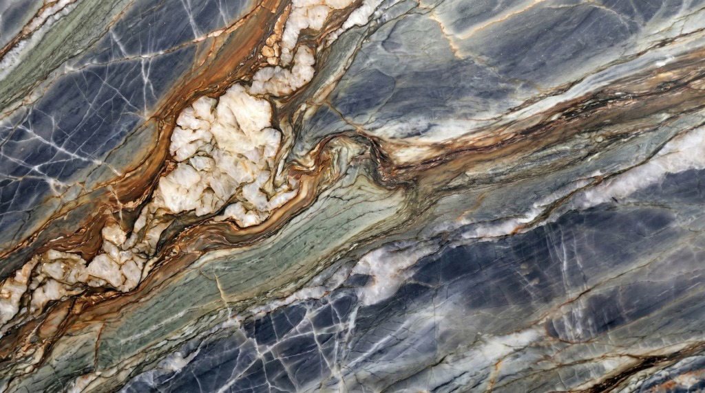 Blue Tempest Quartzite Outdoor Kitchen