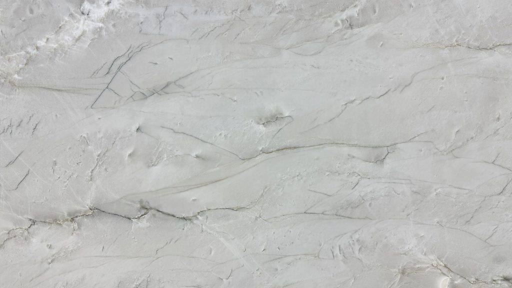 Bianco Superiore closeup