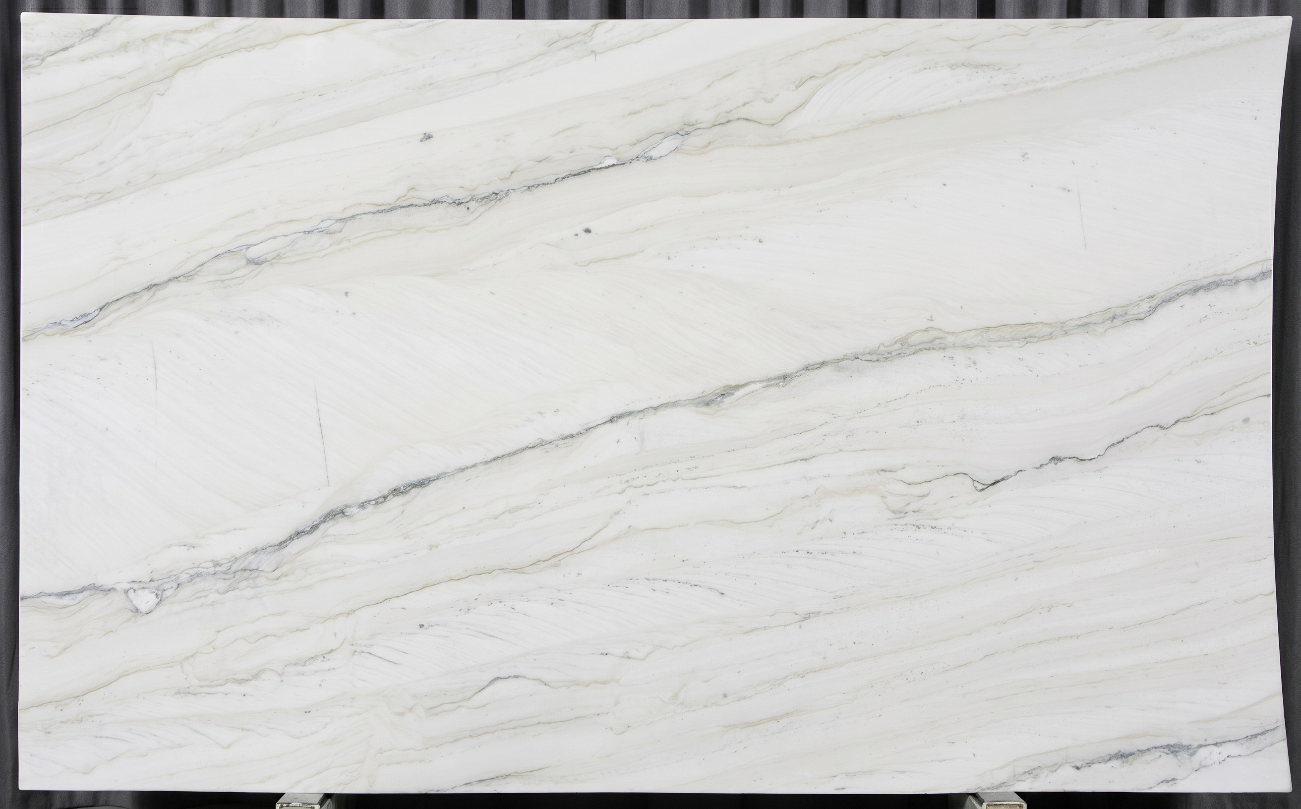 Caldia Quartzite Kitchen Countertops & Slabs