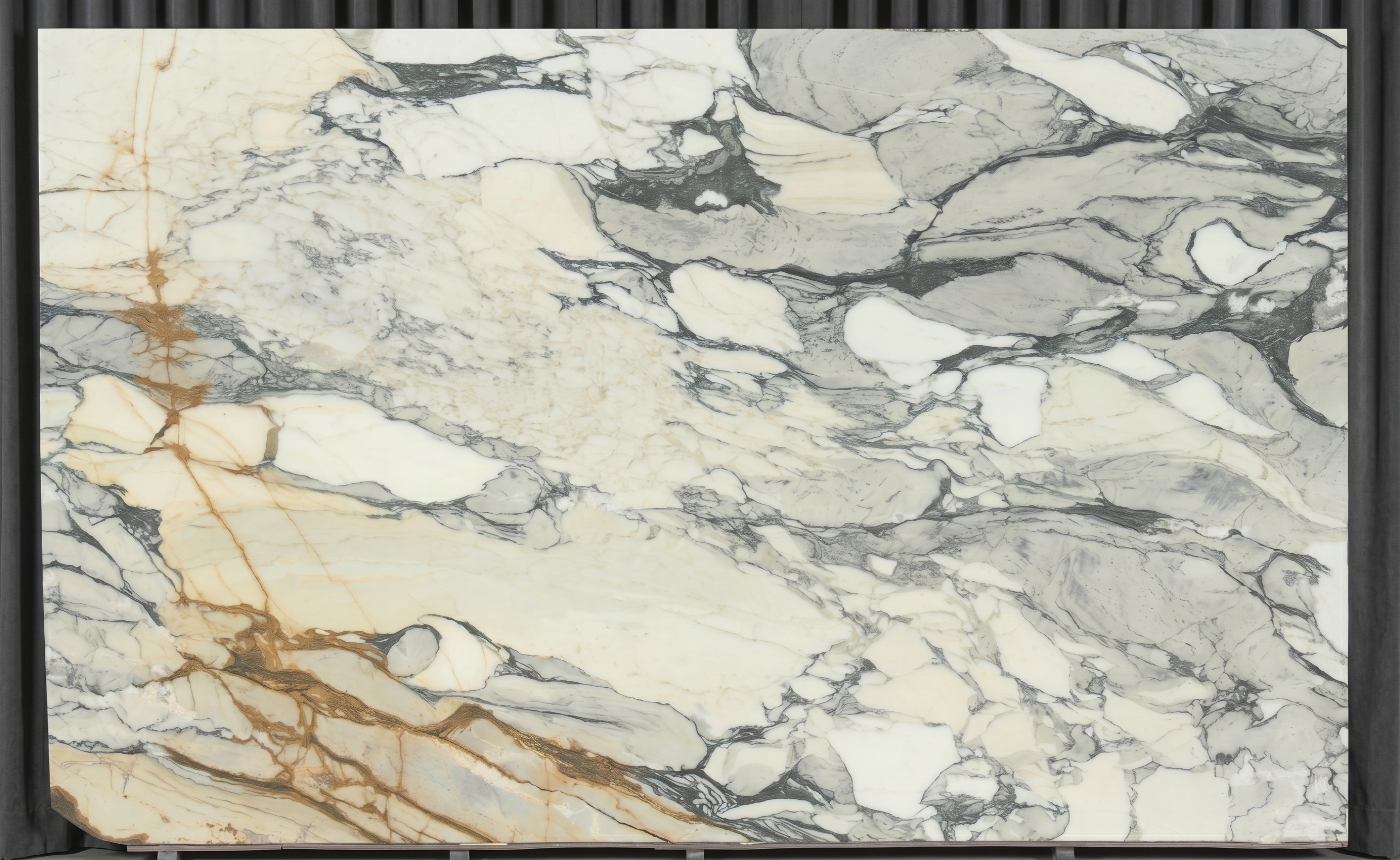 Calacatta Picasso slab