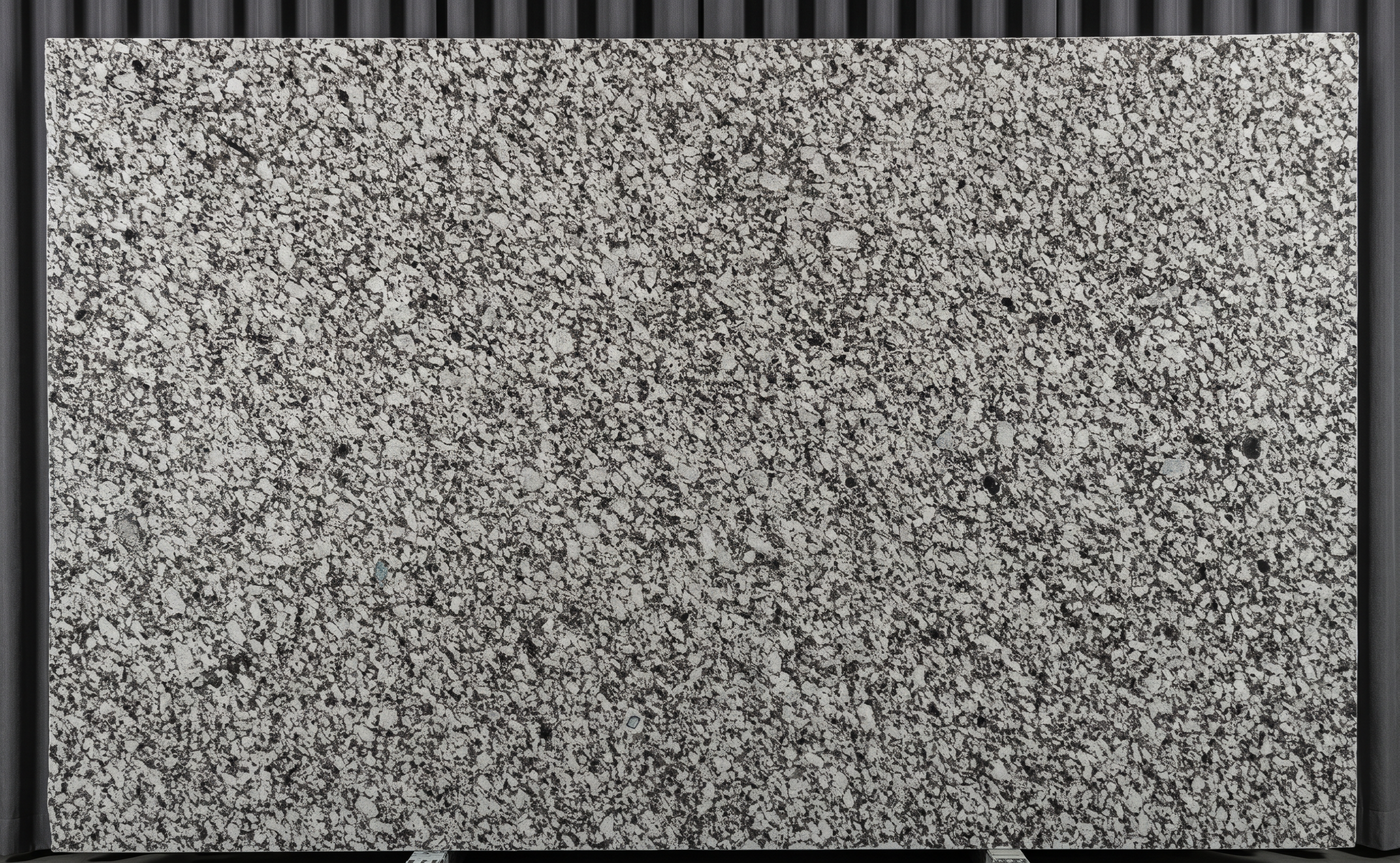 Gran Perla slab