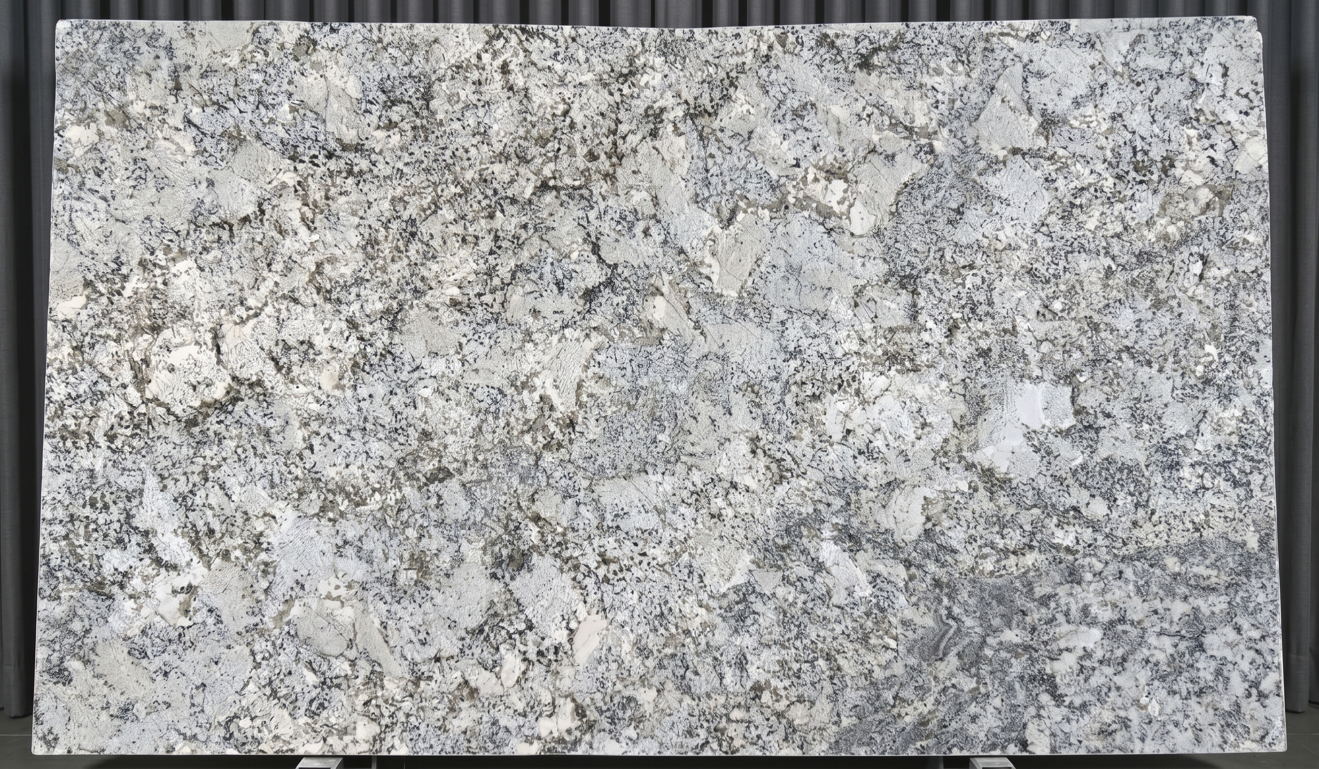 Blue Nile/Blue River slab